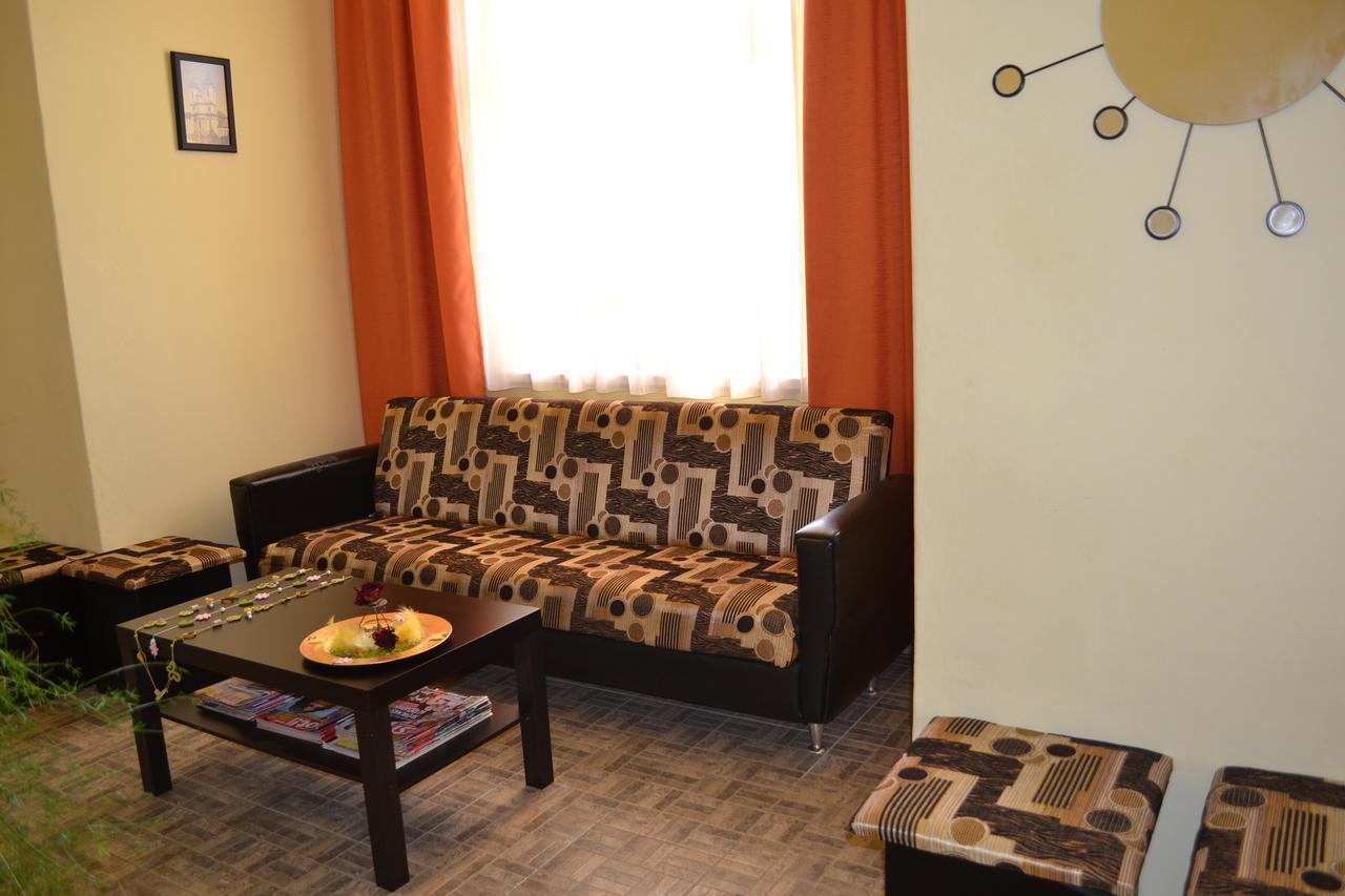 Lokomotiv Motel Έγκερ Εξωτερικό φωτογραφία